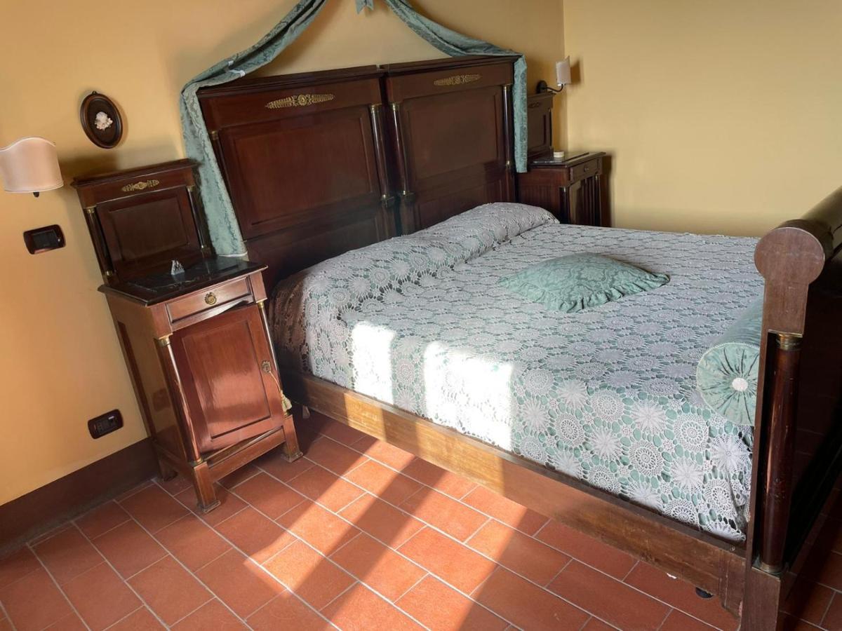 Il Castello Dei Principi Sanseverino Hotel 4*